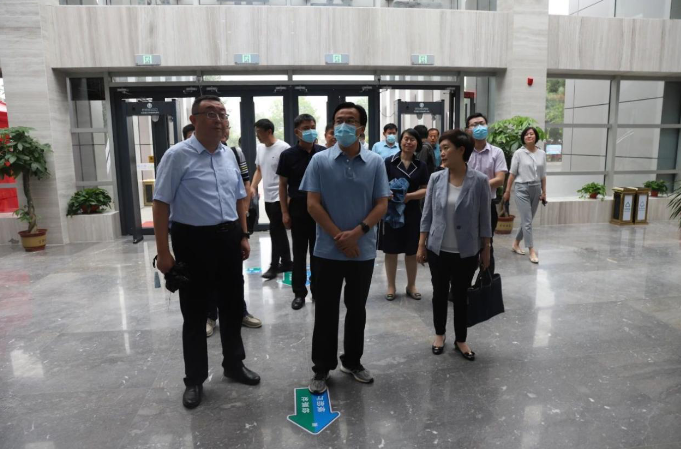 市委常委、宣傳部部長任慶虎調(diào)研微山湖旅游區(qū)創(chuàng)建5A級旅游景區(qū)工作